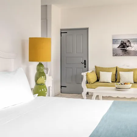 Vedema, A Luxury Collection Resort, Santorini منتجع 5*