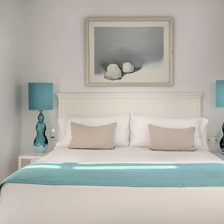 Vedema, A Luxury Collection Resort, Santorini