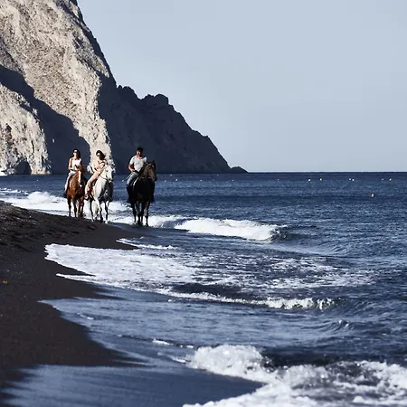 Vedema, A Luxury Collection Resort, Santorini 5* ميغالوخوري