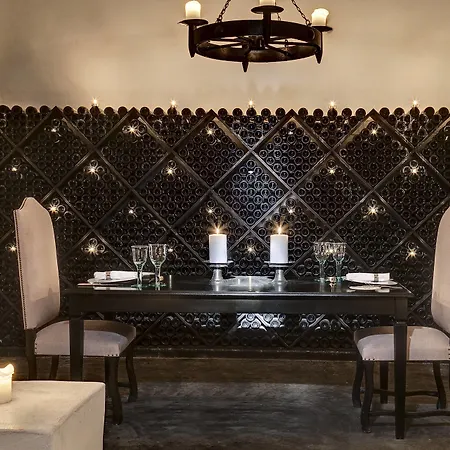 Vedema, A Luxury Collection Resort, Santorini 5*