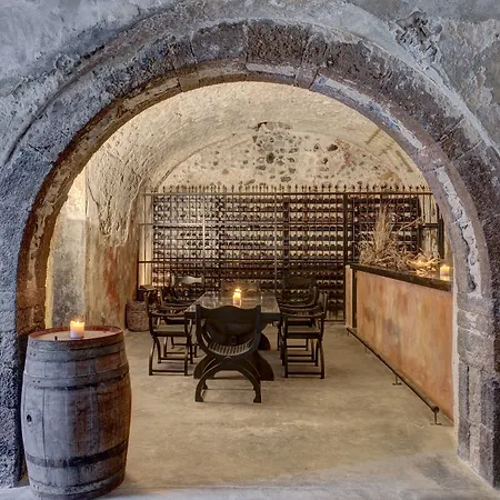 Vedema, A Luxury Collection Resort, Santorini منتجع