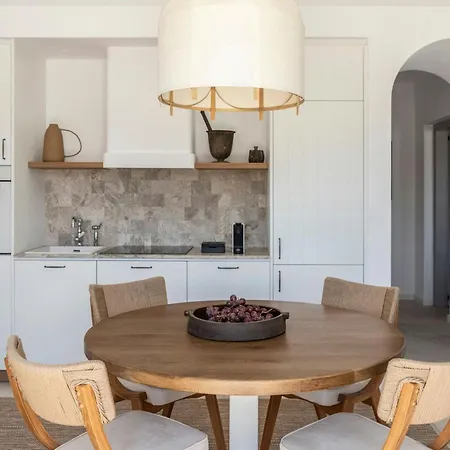 Vedema, A Luxury Collection Resort, Santorini 5*