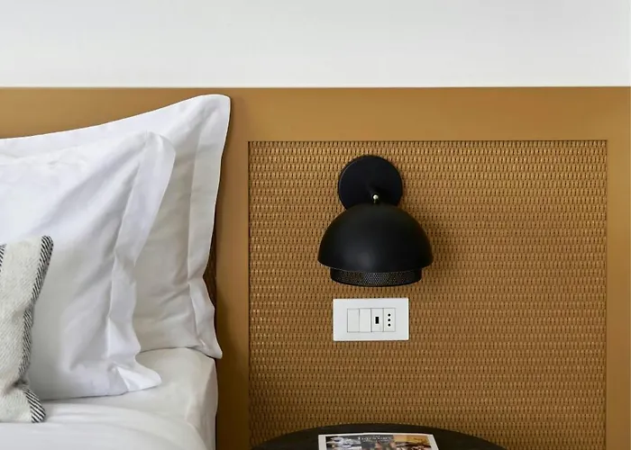 Vedema, A Luxury Collection Resort, Santorini 5*