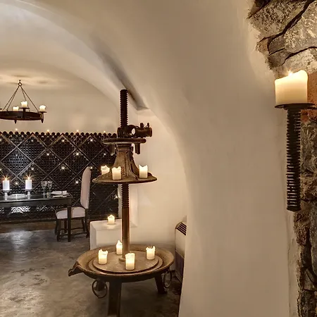 Θέρετρο Vedema, A Luxury Collection Resort, Santorini 5*