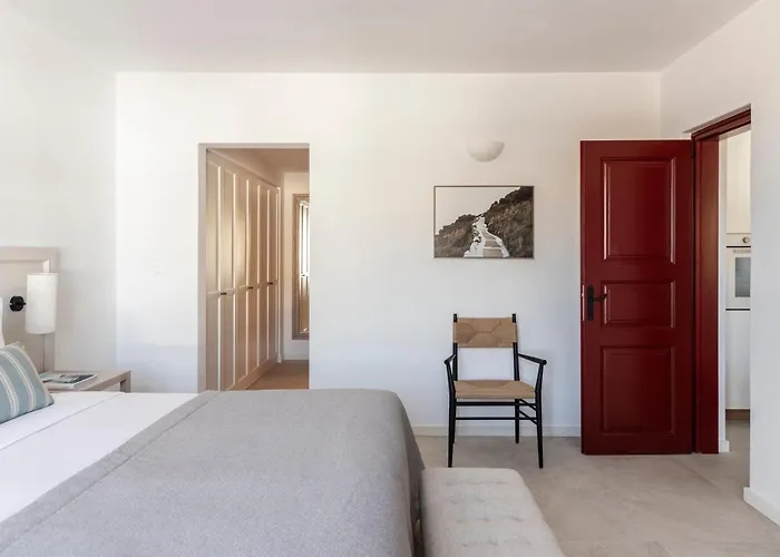 Vedema, A Luxury Collection Resort, Santorini 5*