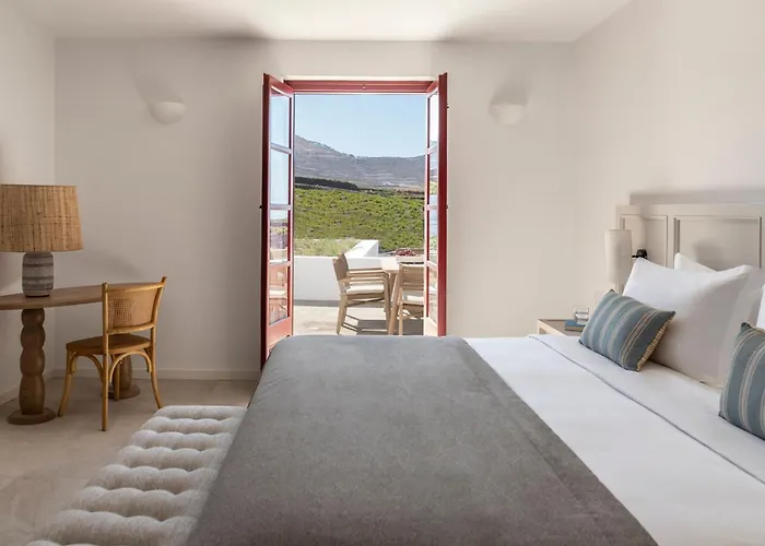 Vedema, A Luxury Collection Resort, Santorini 5* מגלוחורי