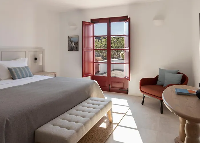 Vedema, A Luxury Collection Resort, Santorini Resort 5*