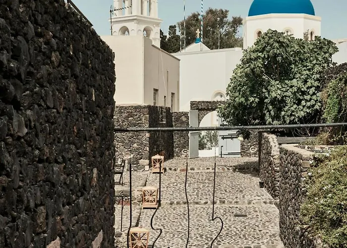 Vedema, A Luxury Collection Resort, Santorini אתר נופש מגלוחורי