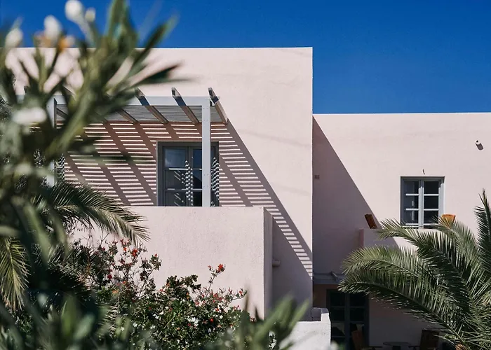 Vedema, A Luxury Collection Resort, Santorini 5*