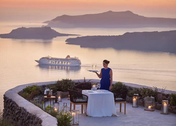 Vedema, A Luxury Collection Resort, Santorini Resort