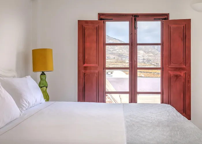 Vedema, A Luxury Collection Resort, Santorini Resort Megalokori