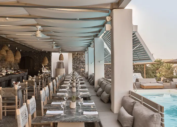 Vedema, A Luxury Collection Resort, Santorini 5*